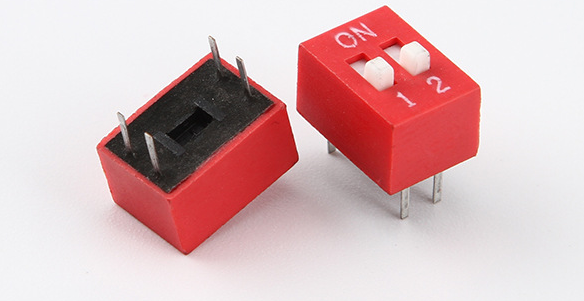 2位撥碼開關(guān)實圖 2位撥碼開關(guān)實圖