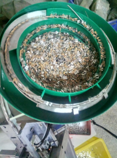 輕觸開關(guān)生產(chǎn)過程 輕觸開關(guān)生產(chǎn)過程